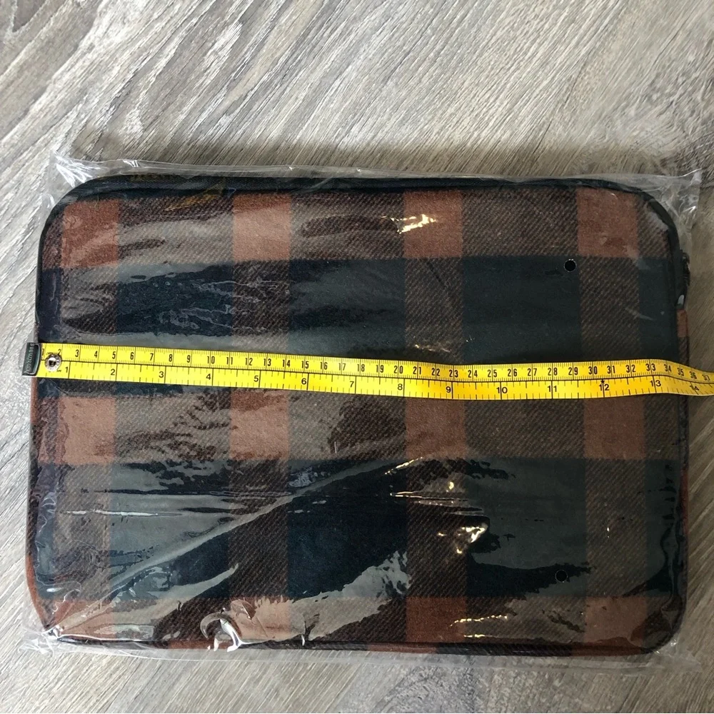 Tablet/Small Laptop Padded Bag
